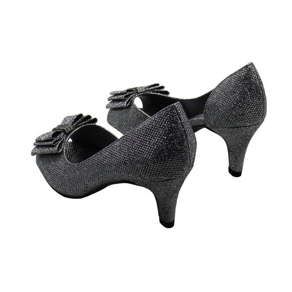 Karen Scott Gray Pumps - Picture 7 of 8